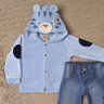 Conjunto Infantil Jeans, blusa na cor azul bebê e calça no jeans