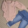 Conjunto Infantil Menina calça no jeans e body na cor salmão