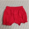 Conjunto Infantil Menina shorts na cor vermelho e blusa creme