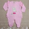 Macacão Bebê Menina Charme na cor rosa