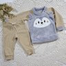 Conjunto Infantil Menino calça em tricô caqui blusa em fleece
