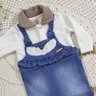 Macacão Jeans Jardineira Bebê Menina na cor jeans