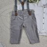 Conjunto infantil Menino Batizado Calça na cor cinza Body camisa na cor branca