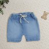 Conjunto jeans infantil menino camiseta raglan com estampa de marinheiro na cor creme e shorts sarruel na cor jeans